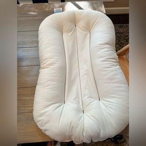 Snuggle Me Organic Infant Lounger